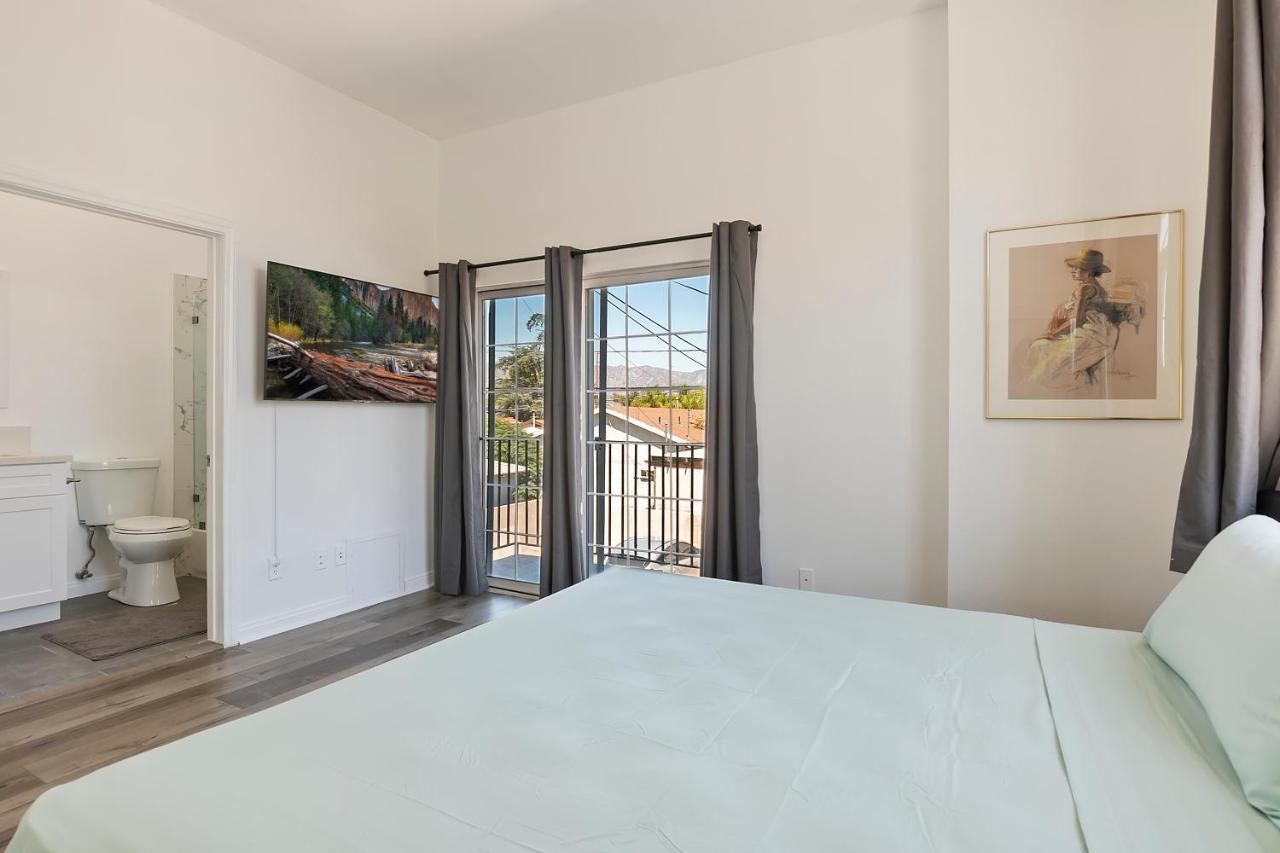Spacious Private Gated Modern Loft Close To Universal Studio And Hollywood 로스앤젤레스 외부 사진